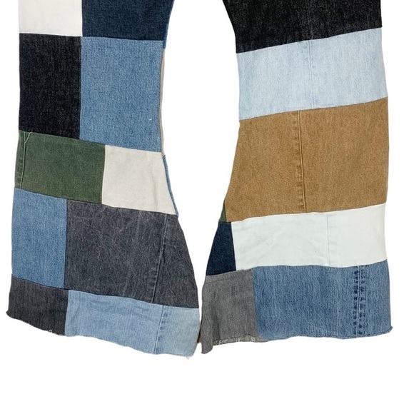 Vintage Levi's Flare Leg Jeans Size XL - Picture 6 of 8